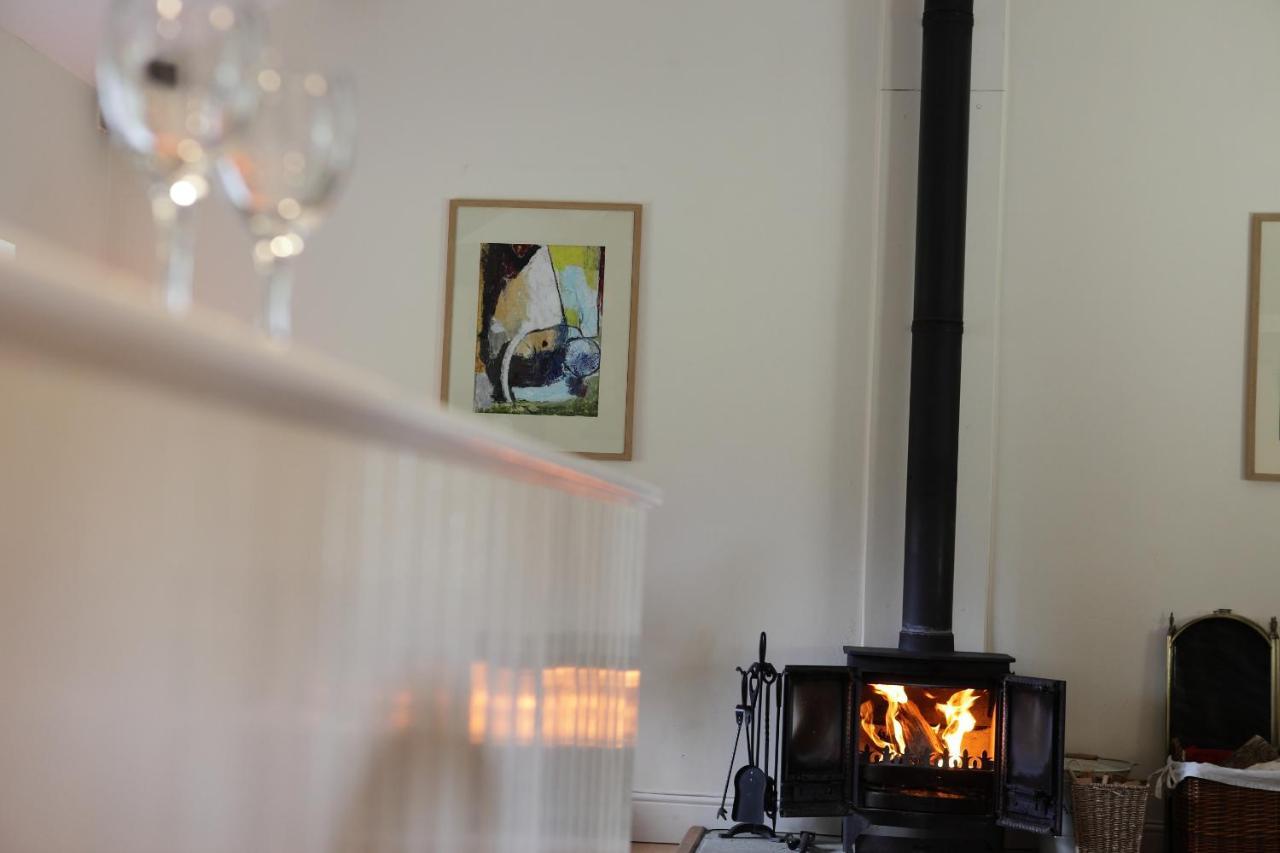 Glanhenwye Courtyard Cottages Glasbury エクステリア 写真