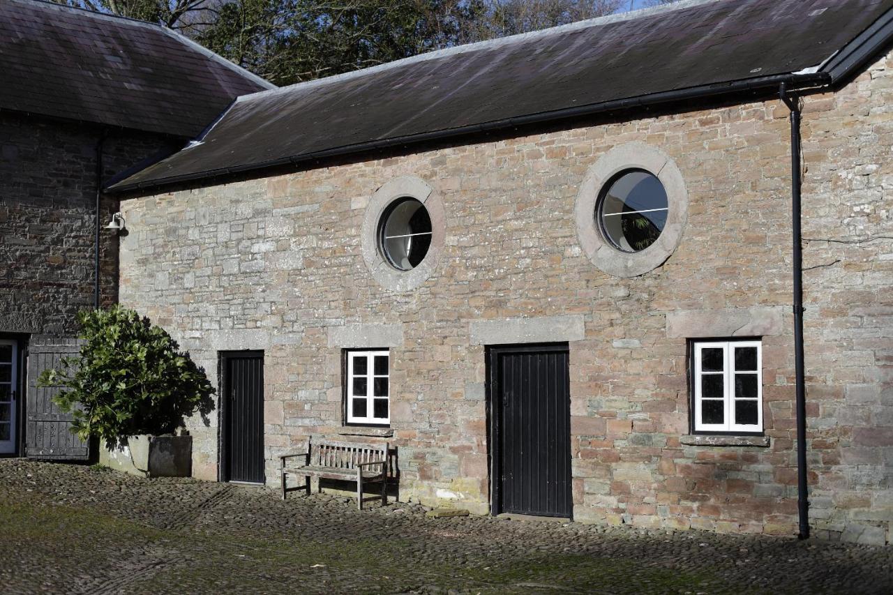 Glanhenwye Courtyard Cottages Glasbury エクステリア 写真