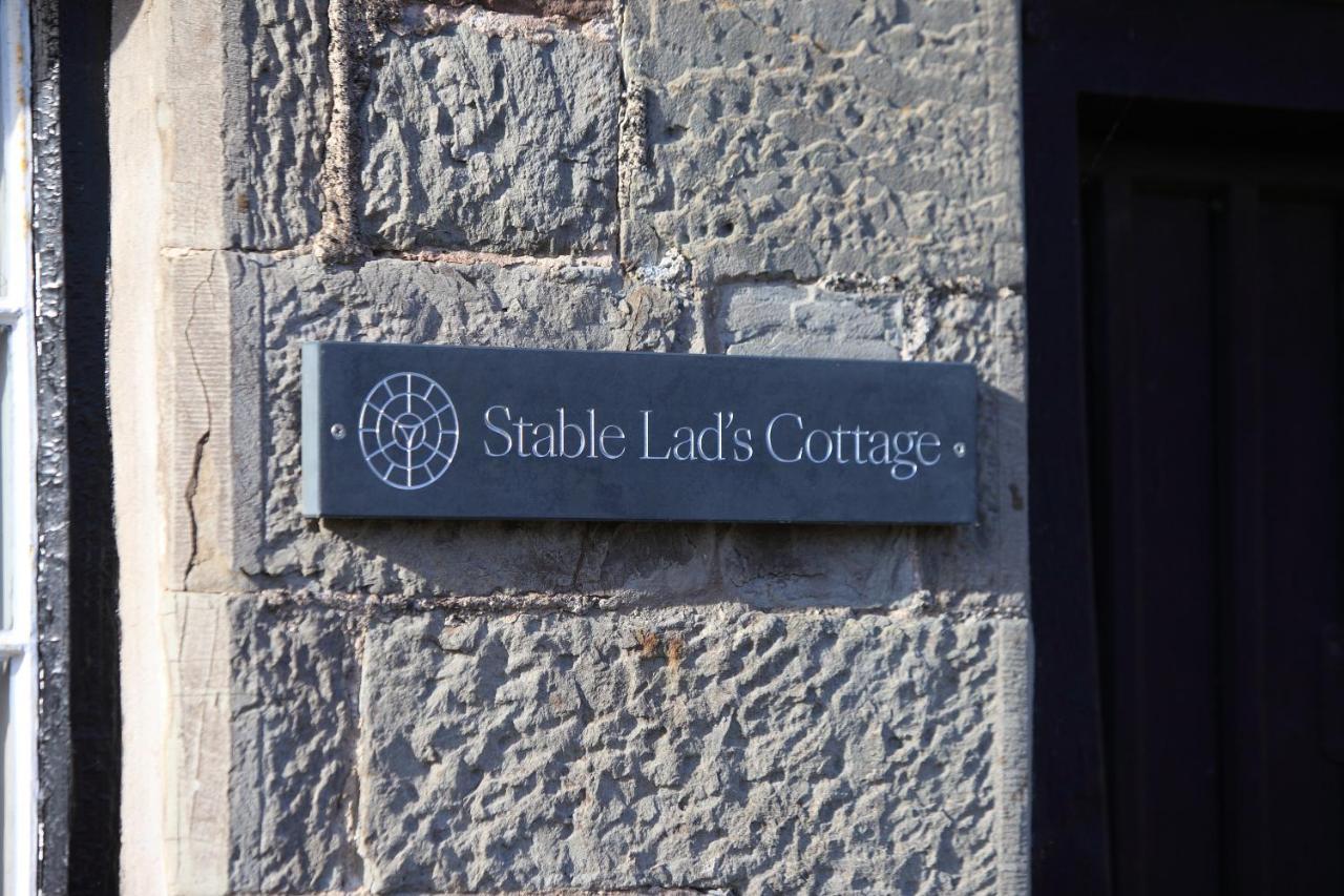 Glanhenwye Courtyard Cottages Glasbury エクステリア 写真