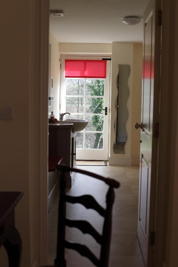 Glanhenwye Courtyard Cottages Glasbury エクステリア 写真