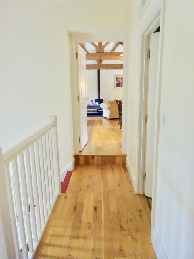 Glanhenwye Courtyard Cottages Glasbury エクステリア 写真